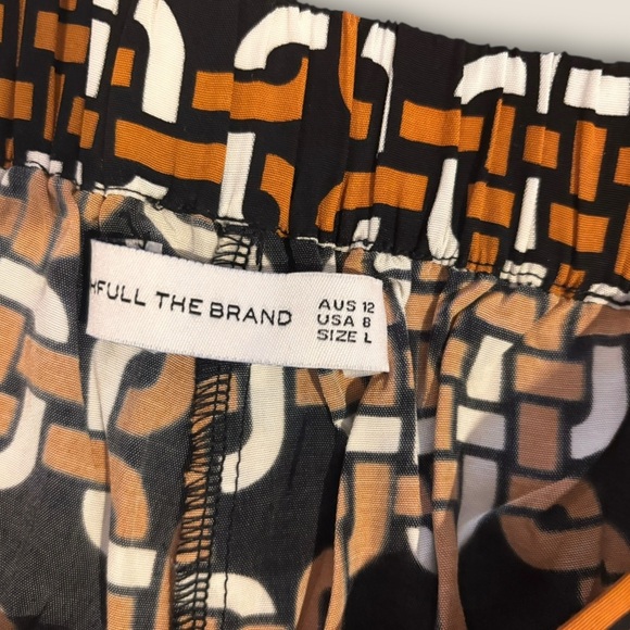 Faithfull The Brand Leia Wide Leg Printed Pants - Picture 3 of 4